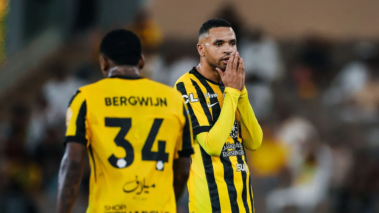 ما القنوات الناقلة لمباراة الشباب والاتحاد في دوري روشن السعودي 2025-2026؟ وكيف تشاهدها عبر الإنترنت؟